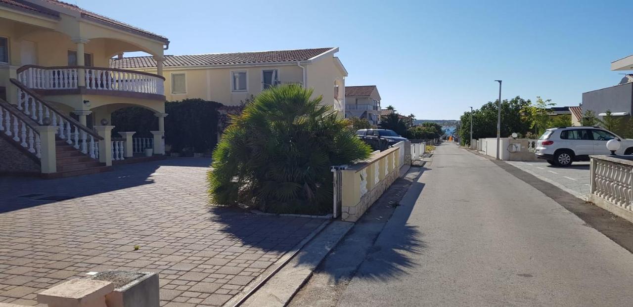 Apartments With A Parking Space Vir - 18407 Luaran gambar